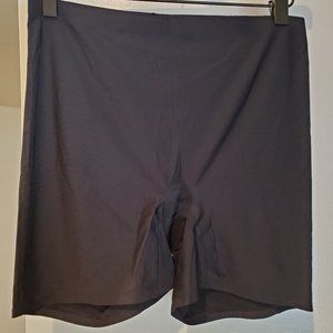 Knix Black Skirt Under Shorts Sz. XL
